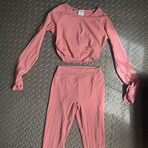 Whitney Simmons gymshark V1